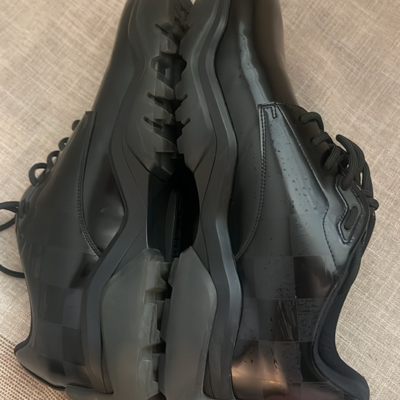 Louis V Men’s shoes in Louis V sizing - Picture 5 of 11